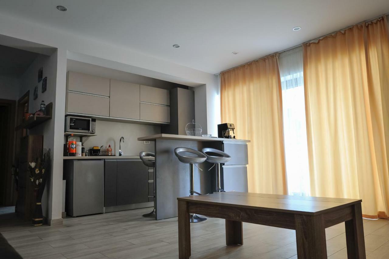 Apartament Deea Năvodari Buitenkant foto